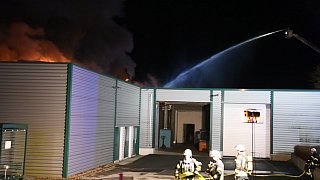 Borgholzhausen: Großbrand bei Schüco