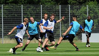Paderborn: Trainingsuaftakt des SCP