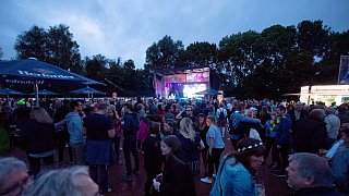Löhne: Über 2500 Mallorcafans feiern bei der fünften Auflage von Schlager im Park