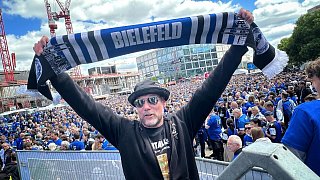 Die schönsten Bilder vom Arminia-Fanfest in Berlin