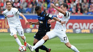 Der SC Paderborn feiert einen 2:1-Sieg in Freiburg