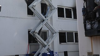 Feuerwehr muss bei Kleinemas in Verl letzte Glutnester löschen