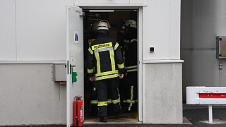 Großeinsatz der Feuerwehr bei der Feinbäckerei Schulte in Mastholte