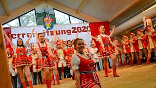 Bad Driburg: Närrische Herrensitzung der KG Rot-Weiße Garde