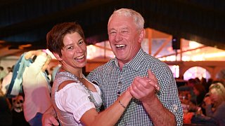 Warburg: Die Paveier aus Köln rocken die Warburger Oktoberwoche.