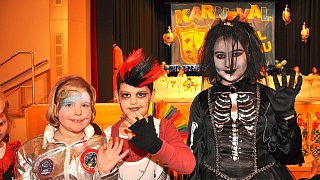 Brakel: Carsten Reineke und Anna Tölle als Kinderprinzenpaar in Brakel feierlich proklamiert