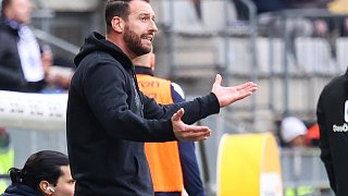Arminia schlägt Erzgebirge Aue 2:1.