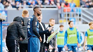 SC Paderborn gegen 1. FC Köln - Impressionen vom Spiel