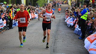 Hermannslauf 2015: Fotos vom Ziel an der Sparrenburg