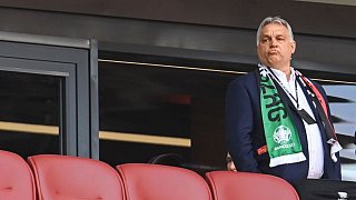 Weiter Debatte um Regenbogen-Verbot - Orban nicht in München