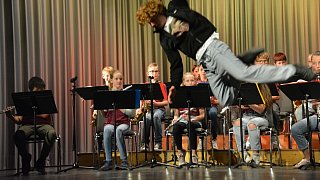 Sommerkonzert Niklas-Luhmann-Gymnasium, 20 Jahre Bläserklassen