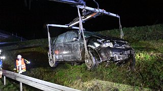 19-Jährige verletzt sich bei Unfall auf der A33 bei Halle