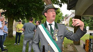 Bierpolonaise der Schützen