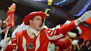 Bad Driburg: Krönungsball der Karnevalsgesellschaft Rot-Weiße Garde