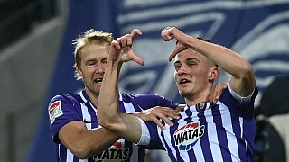 Später Treffer sichert HSV-Sieg - Aue gewinnt Kellerduell