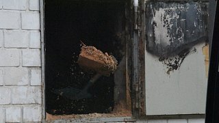 Delbrück: 40 Feuerwehrleute löschen Spänebunkerbrand