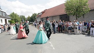 Strahlend schönes Königspaar regiert in Eissen