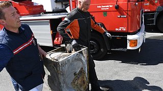 Feuerwehr muss bei Kleinemas in Verl letzte Glutnester löschen