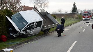 Schloß Holte-Stukenbrock: Zwei Schwerverletzte bei Frontalzusammenstoß