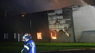 Borgholzhausen: Großbrand bei Schüco