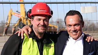 Gütersloher Abrissunternehmer Hagedorn sprengt Kraftwerk Knepper im Ruhrgebiet