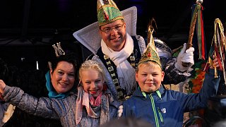 Steinheim: Karnevalisten feiern Sessionsbeginn