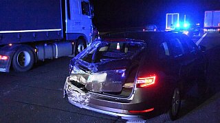 Probleme mit Automatikfahrzeug: Auffahrunfall auf der A2 bei Gütersloh