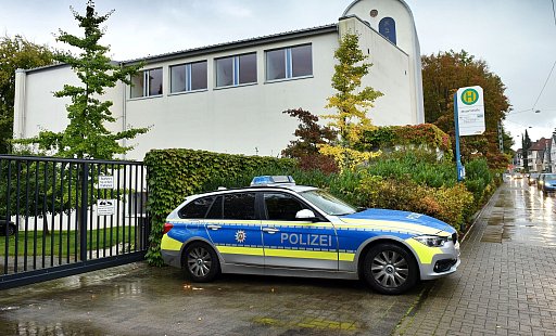 Die Polizei schützt die Bielefelder Synagoge rund um die Uhr. - Barbara Franke