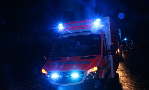 Beide Fahrer mussten nach dem Unfall im Kreis Gütersloh im Krankenhaus ambulant behandelt werden. - Themenfoto/Jan Henning Rogge