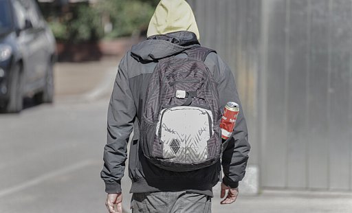Rund 600.000 Menschen zwischen 15 und 24 Jahren gehen in Deutschland nicht zur Schule, zur Arbeit oder einer Ausbildung nach. - picture alliance / Tobias Steinmaurer / picturedesk.com