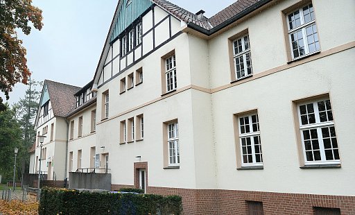 Der frühere Sitz: Hier wurden 13 Jahre lang Kinder und Jugendliche im Alter von zwei bis 21 Jahren behandelt. Heute ist das Gebäude mit der Hausnummer 22 extern vermietet. - Andreas Frücht