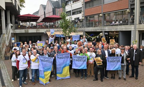 Höxter: Protestmarsch gegen Hochschul-Aus