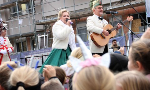 Steinheim: Sessionsauftakt der Karnevalisten