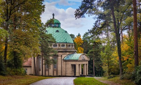 Denkmalschutz auf dem Sennefriedhof