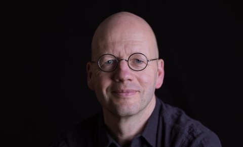Jan-Philipp Sendker liest aus seinem Roman &quot;Akikos lange Reise&quot; - hier 2x 2 Karten gewinnen!