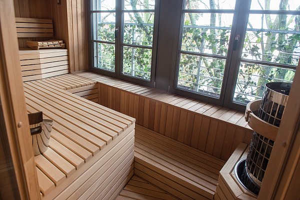Die Sauna mit ihren acht Plätzen gibt es seit einigen Jahren im Denkwerk. Jetzt kann sie von allen Herfordern gebucht werden. - © Ralf Bittner