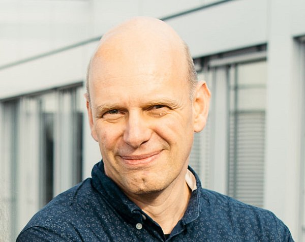 Forscht über Protestbewegungen: Politologe Sebastian Haunss von der Universität Bremen. - © Uni Bremen
