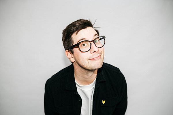 Christoph Wind, Comedy-Autor, Regisseur und Formatentwickler fürs Fernsehen, liest erneut im Widukind-Museum Enger. - © Christoph Wind