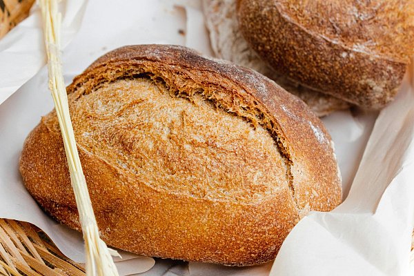Die seit über drei Jahrzehnten im Gütersloher Stadtteil Avenwedde ansässige Bäckerei Brotzeit Bender setzt auf Bio-Produkte mit regionalen Rohstoffen. - © Pexels