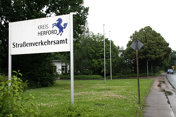 Das Straßenverkehrsamt im Kreis Herford: Hier können Führerscheine umgetauscht werden, um die Fristen für den neuen EU-Führerschein einzuhalten. - © Björn Kenter