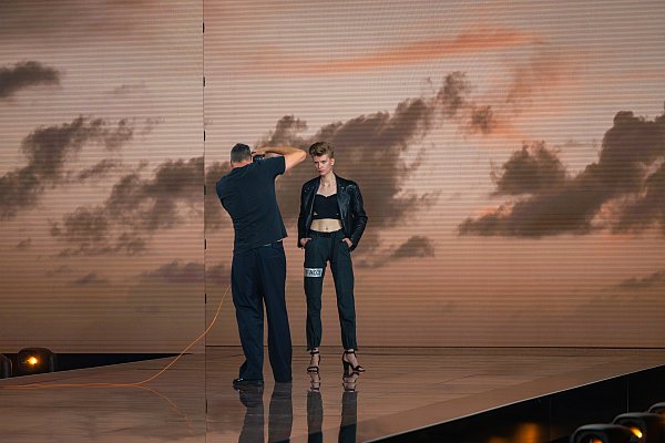 In der vergangenen Woche wurde Kathy schon von Fotograf Andreas Ortner in Szene gesetzt. - © ProSieben/Daniel Graf