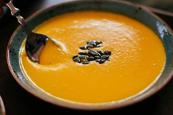 Die Kürbissuppe zählt zu den absoluten Herbst-Klassikern. - © Symbolbild: Pexels