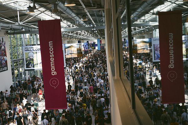 Tausende strömen zur Gamescom: Köln wird für ein paar Tage zum Zentrum der Gaming-Welt. - © Koelnmesse GmbH/Marvin Ruppert