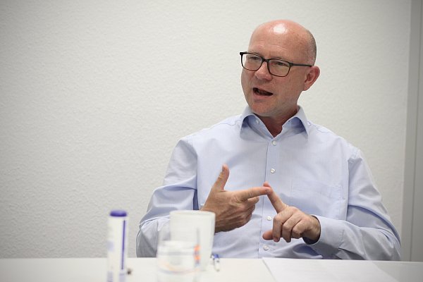 Christian Antl, Bürgermeisterkandidat der SPD in Löhne, beim Bewerbungsgespräch in der NW-Redaktion. - © Felix Eisele