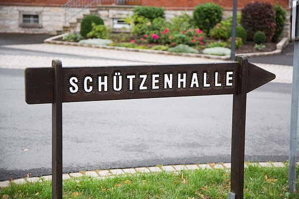 Im Kreis Paderborn haben Schützenvereine eine lange Tradition. Höhepunkt des Schützenjahres ist für jeden Verein das Schützenfest. - © Björn Leisten (Archiv)