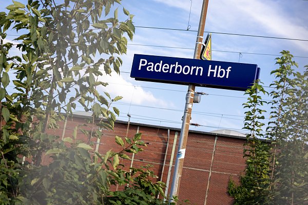 Es gibt Kritik daran, dass die München-Direktverbindung ab dem Paderborner Hauptbahnhof wegfallen wird. - © Niklas Tüns