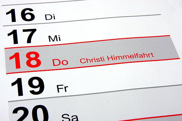 Christi Himmelfahrt, auch Vatertag genannt, ist ein gesetzlicher Feiertag in NRW. - © picture alliance / CHROMORANGE