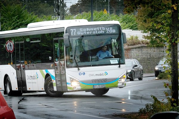 Auch der Gütersloher Busverkehr ist betroffen und muss teils entsprechende Umwege fahren. - © Symbolfoto/Andreas Frücht