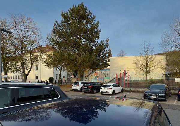 Die Frölenbergschule bietet bereits seit 19 Jahren den Offenen Ganztag an, muss dabei aber räumlich jonglieren. Aktuell besuchen etwa 130 Kinder die OGS. - © Andreas Zobe