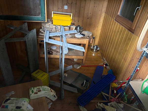 Die Zerstörungswut hat nicht nur materiellen Schaden angerichtet. - © Kita St. Franziskus